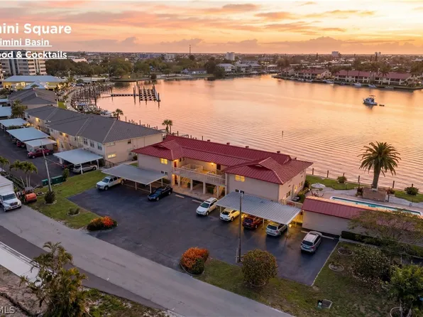 420 Tudor Dr #6, Cape Coral, FL 33904