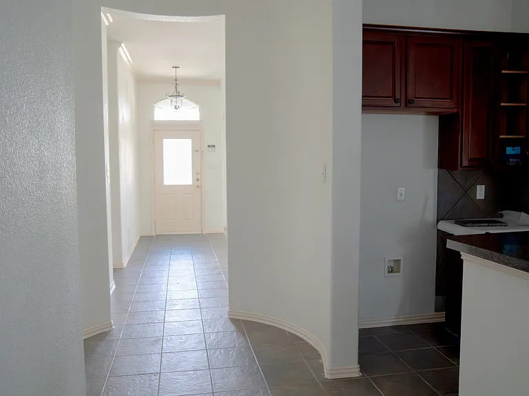 1730 Mineral Springs Dr — Photo 6