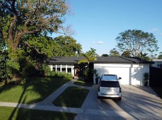 1921 N 55th Ave, Hollywood, FL 33021