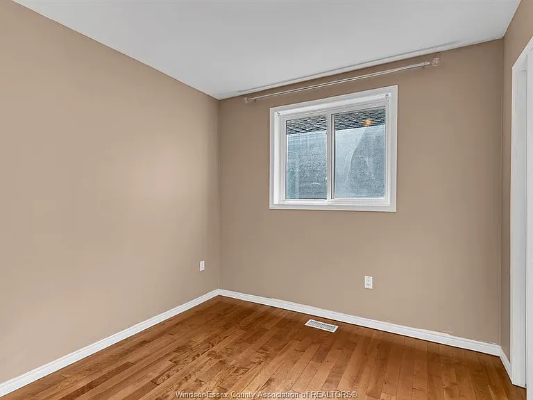 3231 Northway Ave — Photo 15