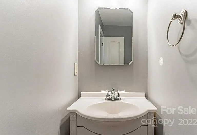 7605 Summerfield Rd — Photo 17