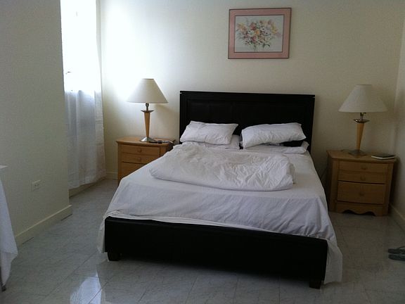 4th image of 150 W 51st St APT 1921