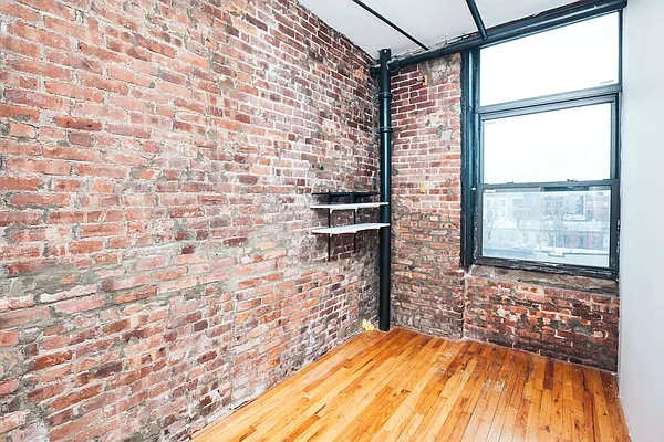 Rented by Nooklyn NYC LLC | media 10