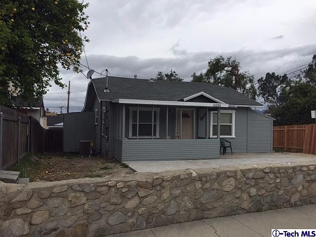 2nd image of 10233 Helendale Ave
