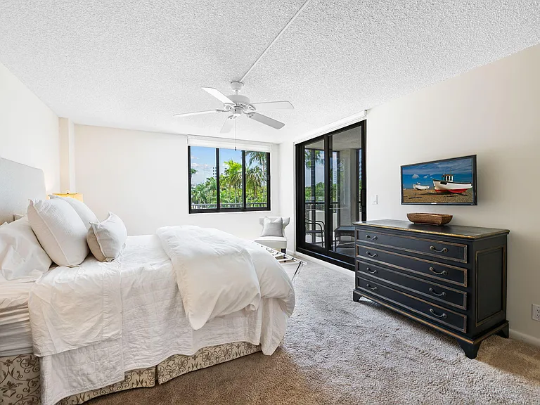 3420 S Ocean Blvd #3P — Photo 11