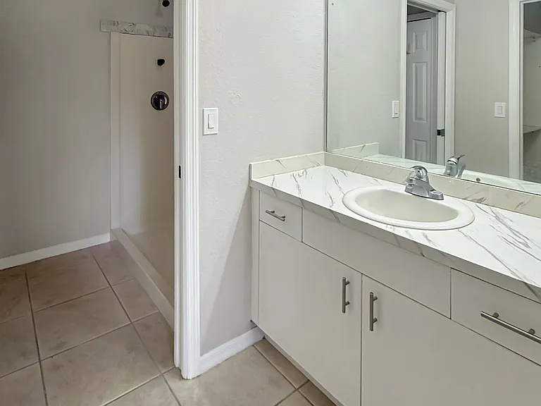 2303 Ansel Ave S — Photo 11