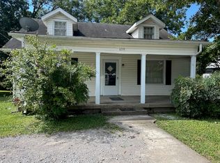 639 E Jefferson St, Pulaski, TN 38478