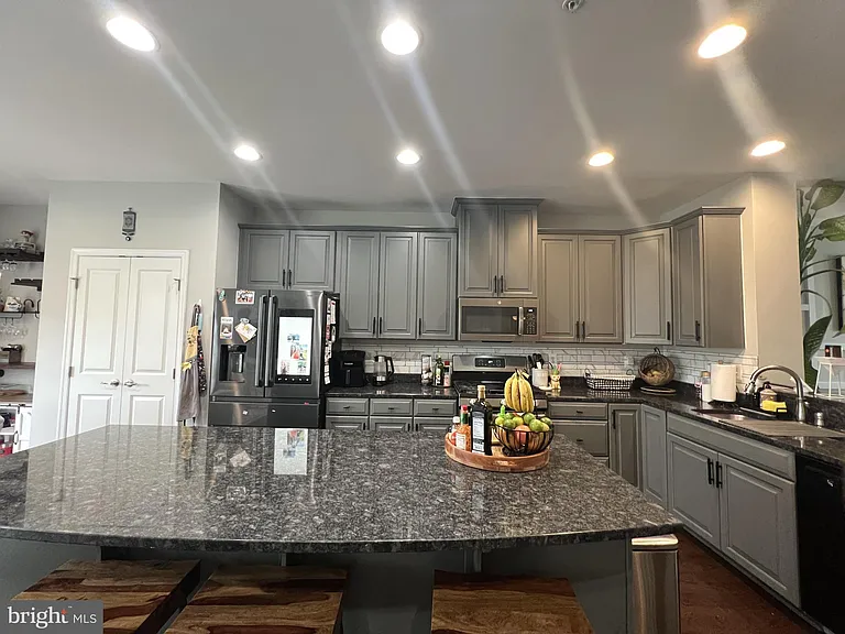 4550 Tinder Box Cir — Photo 10