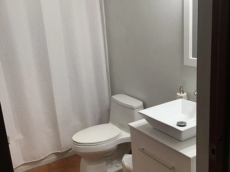 Bedroom #2 bath