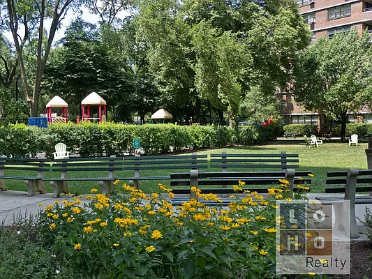 Sold by LoHo Realty | media 11