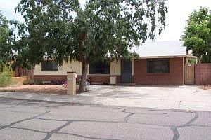1st image of 1007 E Las Palmaritas Dr
