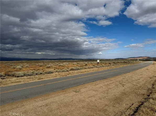 15 Avenue E15 200 Stw Lot 28 #Pav, Lancaster, CA 93536