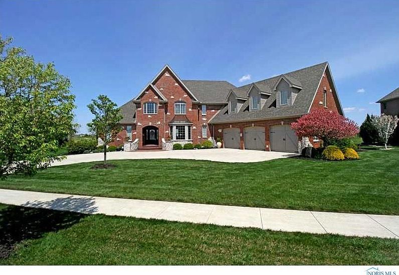 1st image of 1586 Saint George Cir