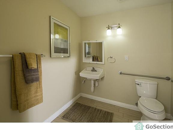 4th image of 3856 S Normandie Ave
