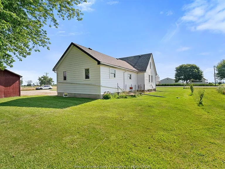 9700 Walker Rd — Photo 6