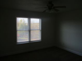 14 Enchanted View Cir, Fishersville, VA 22939