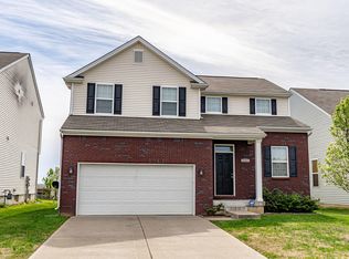 5605 Bannon Crossings Dr, Louisville, KY 40228
