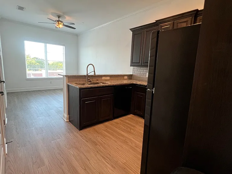 131 E Fate Main Pl #301 — Photo 19