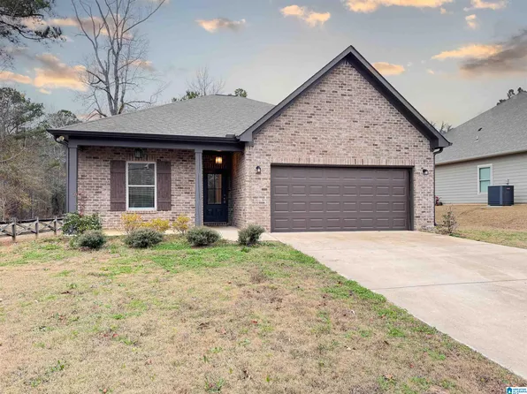 55 Ridgeview Cir, Jemison, AL 35085