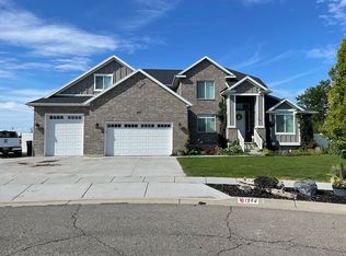 1594 S 2750 W, Syracuse, UT 84075