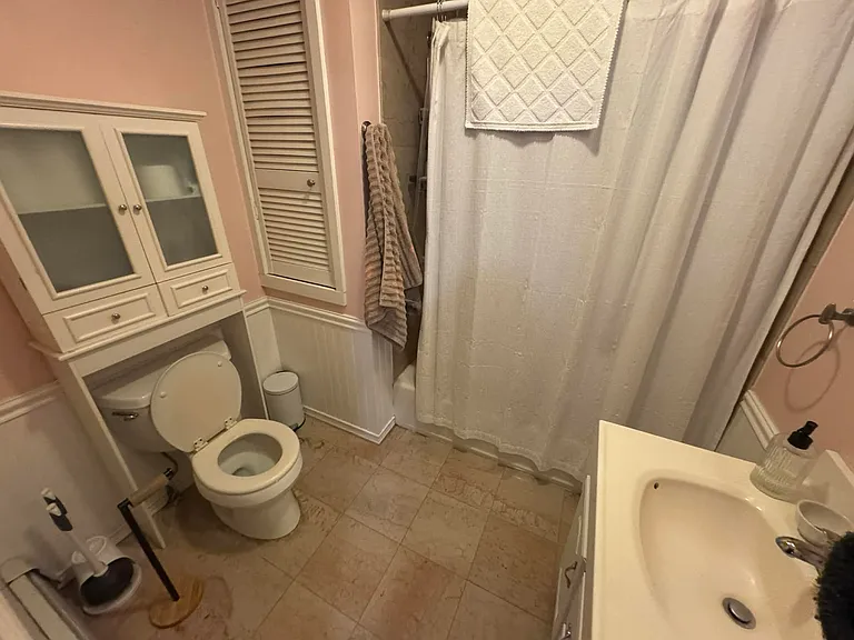 180 L St #2 — Photo 4