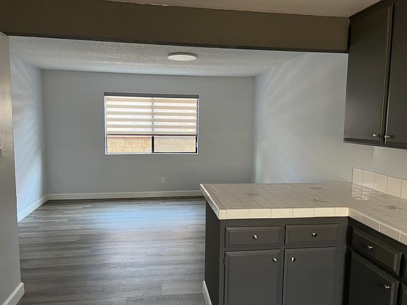 3rd image of 4139 Milton Ave