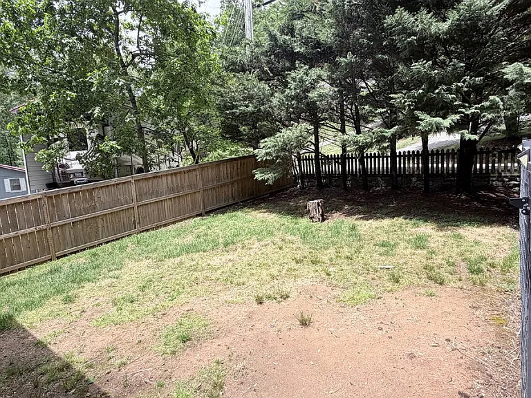 602 Beechwood Lakes Dr — Photo 54