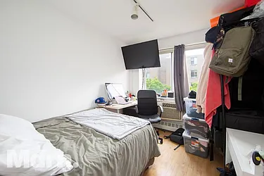 Rented by Mdrn Residential