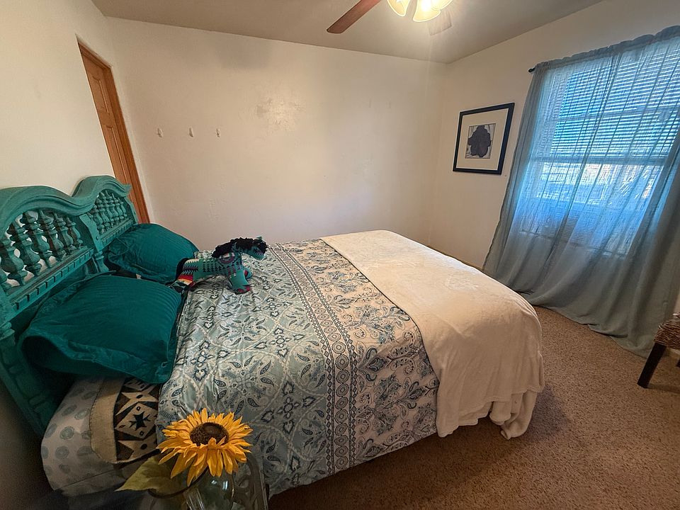 1st image of 23 Academy Dr #2