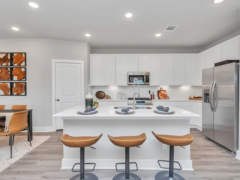 21010 Bay Village Dr #B — Photo 33