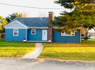 802 S 3rd St, Hoopeston, IL 60942