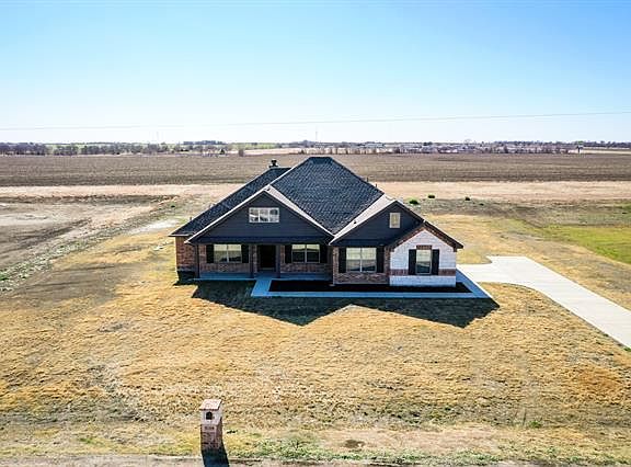 2nd image of 8208 Harvest Dr