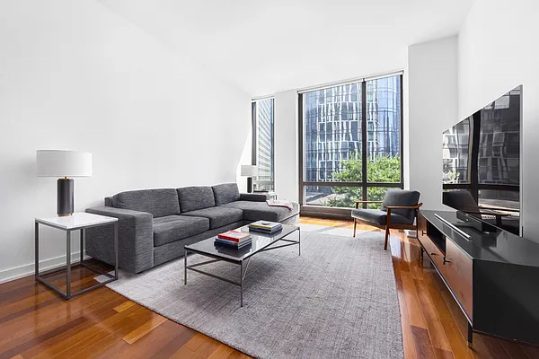 Rented by Corcoran | media 12