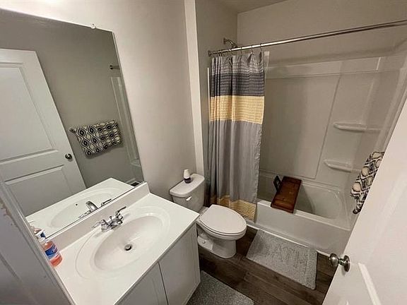 Unit Photo