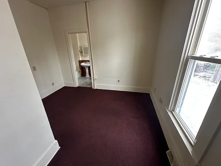 227 King St #2 — Photo 5