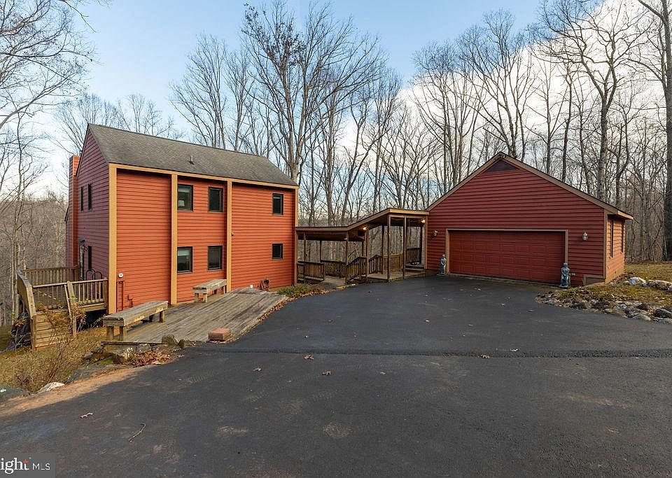 1st image of 65 Ironwood Ln