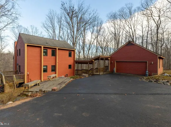 65 Ironwood Ln, Nellysford, VA 22958