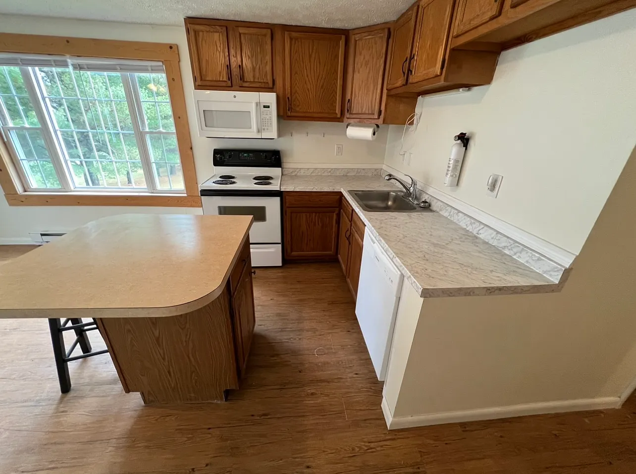 Country Aire Lane Apartment Homes — Photo 4