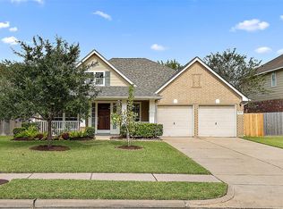 8039 Cross Trail Dr, Sugar Land, TX 77479