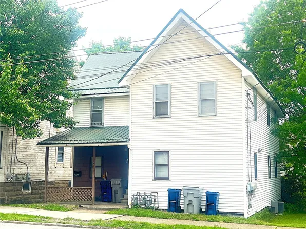 312-312 1/2 & #312-1/2R, Meadville, PA 16335