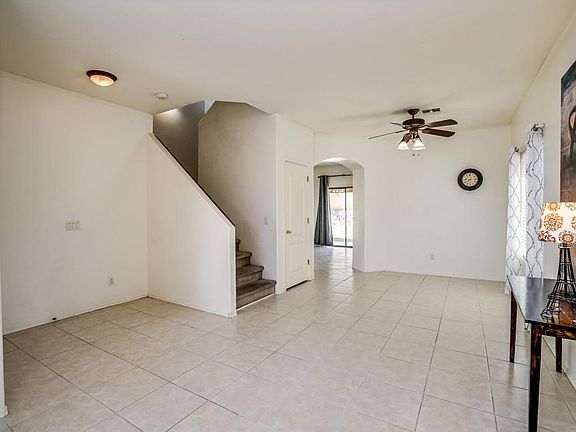 4th image of 60164 E Timberline Ct