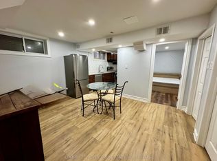 900 McBride Ave, Mississauga, ON L5C 1L6