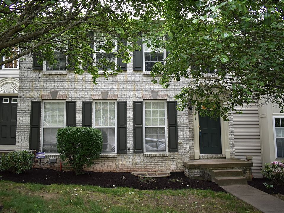 1st image of 1412 Michael Dr