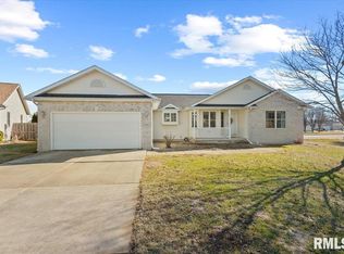 5000 Manhattan Dr, Springfield, IL 62711