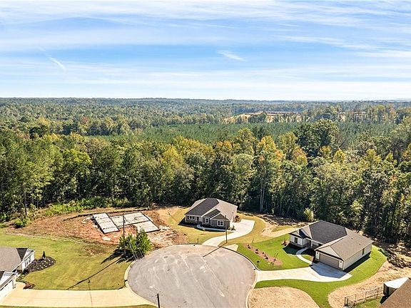 3rd image of 552 Lee Rd #192