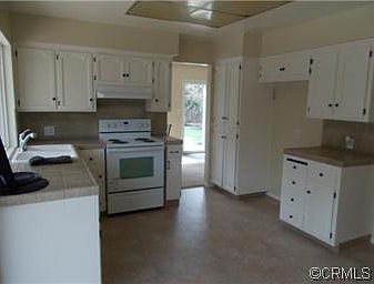 5th image of 2913 Lakewood Ct