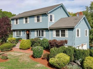 4 Fox Run Rd, Danvers, MA 01923