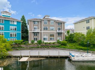 259 Midtown Dr, Traverse City, MI 49684