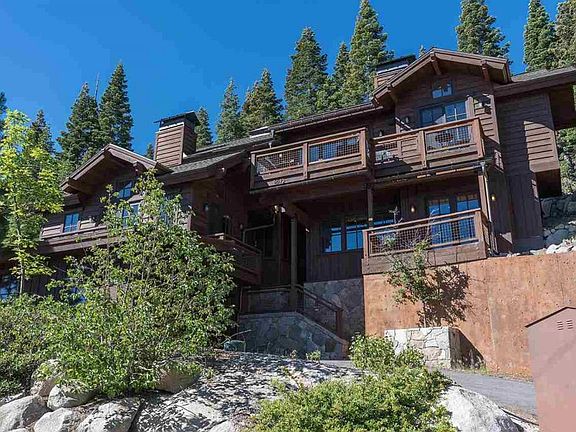 3rd image of 9072 Manzanita Dr