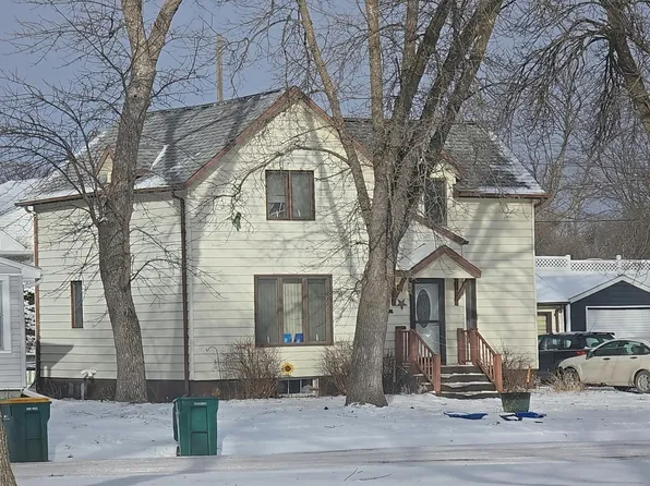 910 Bailey St, Jackson, MN 56143